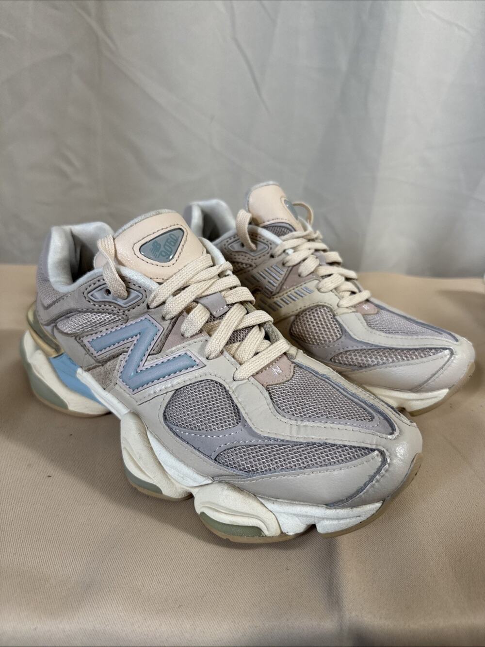 New Balance 9060 Women’s 6.5 Gray Blue Cream Chunky Y2K Dad Shoes Sneakers